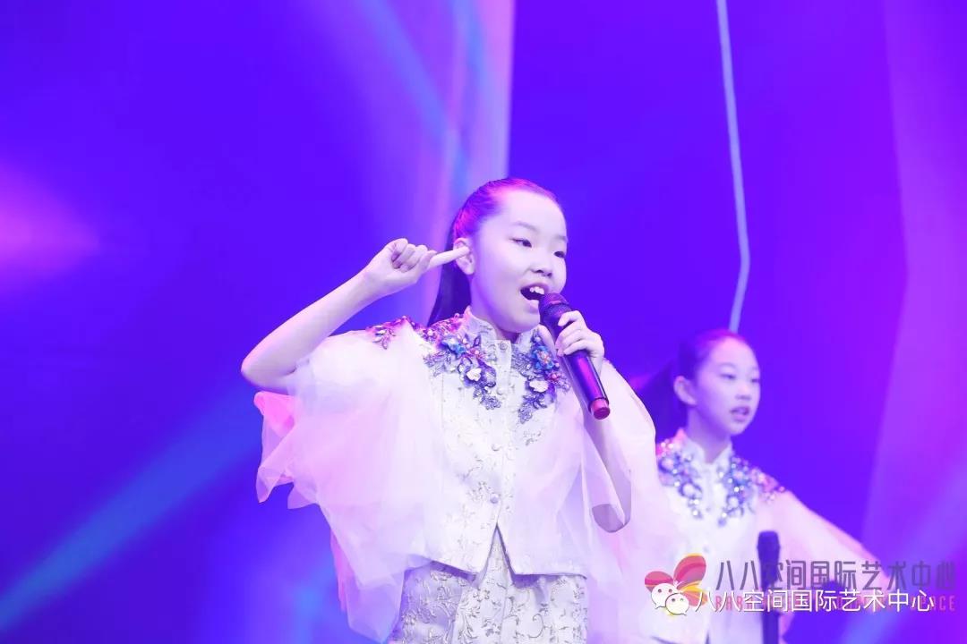 星学院｜任梦杰：那女孩真酷
